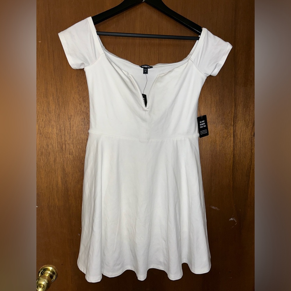 Express White V-Boned Off the Shoulder Skort Mini Dress